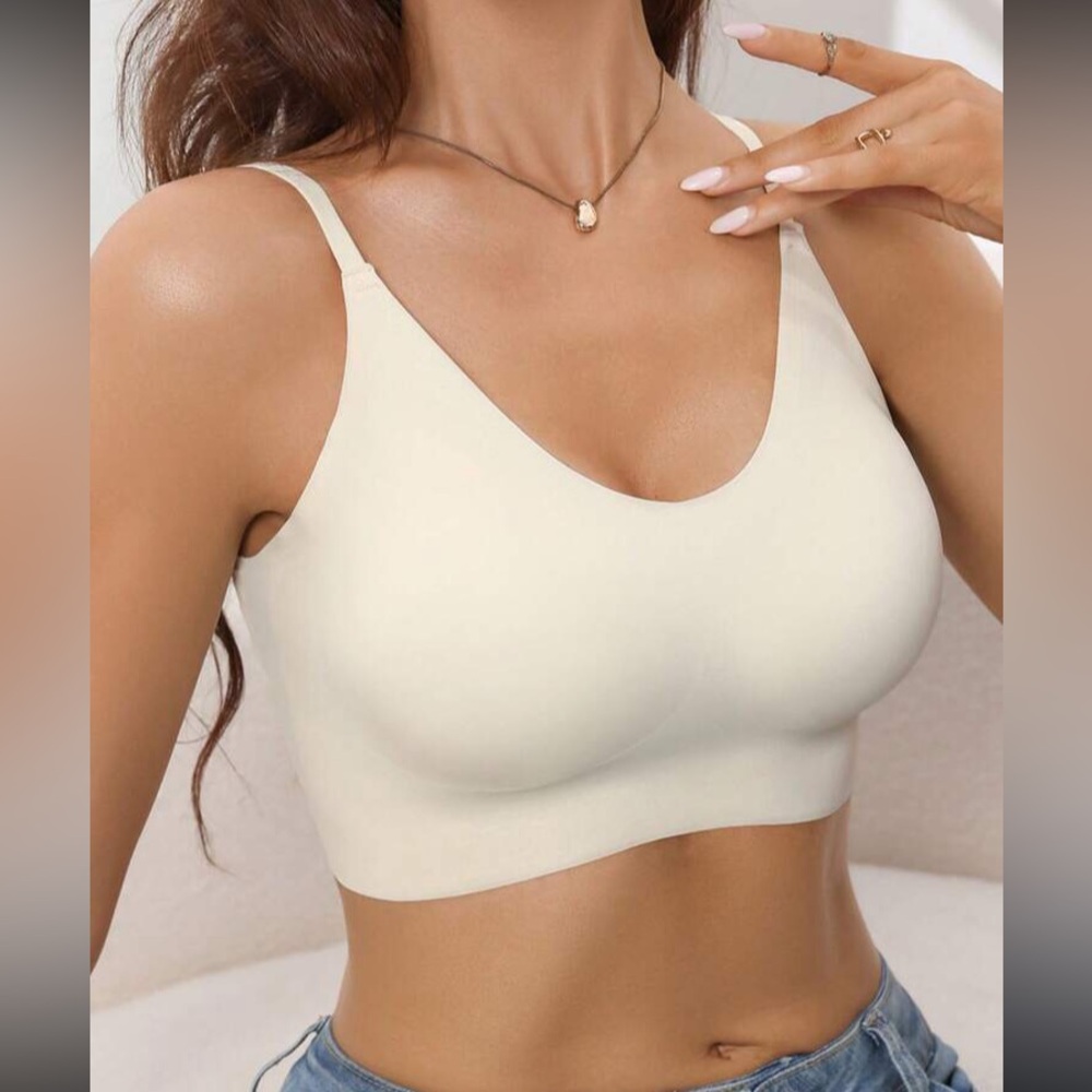 Women's Apricot Seamless Wireless Removable Padding Bralette - Picture 5 of 5